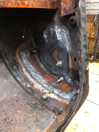 Boot floor inner wing repair