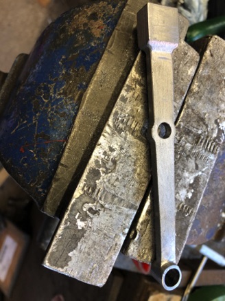 Looking like a con rod!